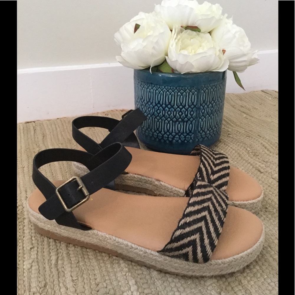 Espadrille Ankle Wrap Flatform Sandals